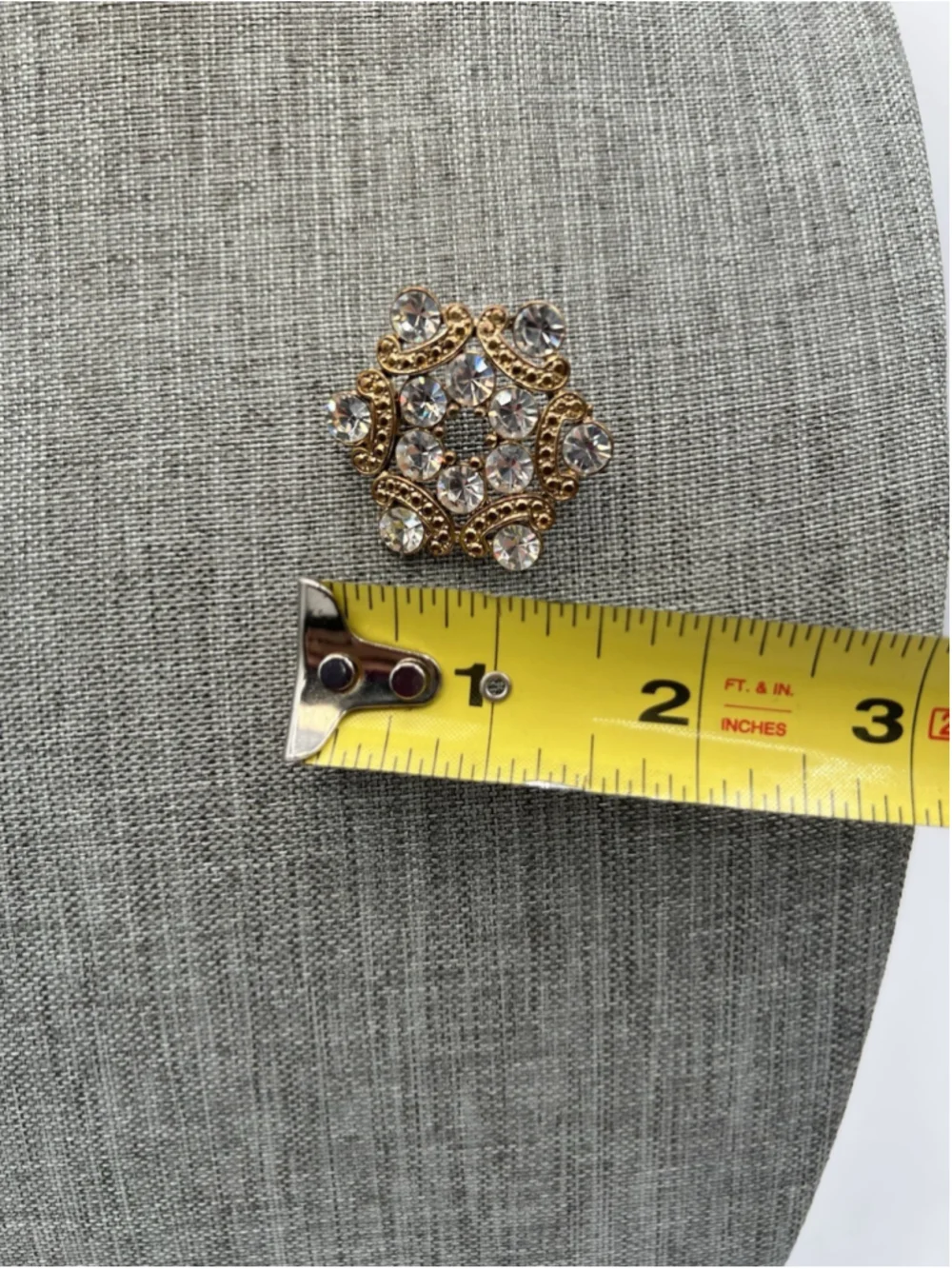 Vintage Brooch Gold Tone Hexagonal Floral Rhinestone Pin